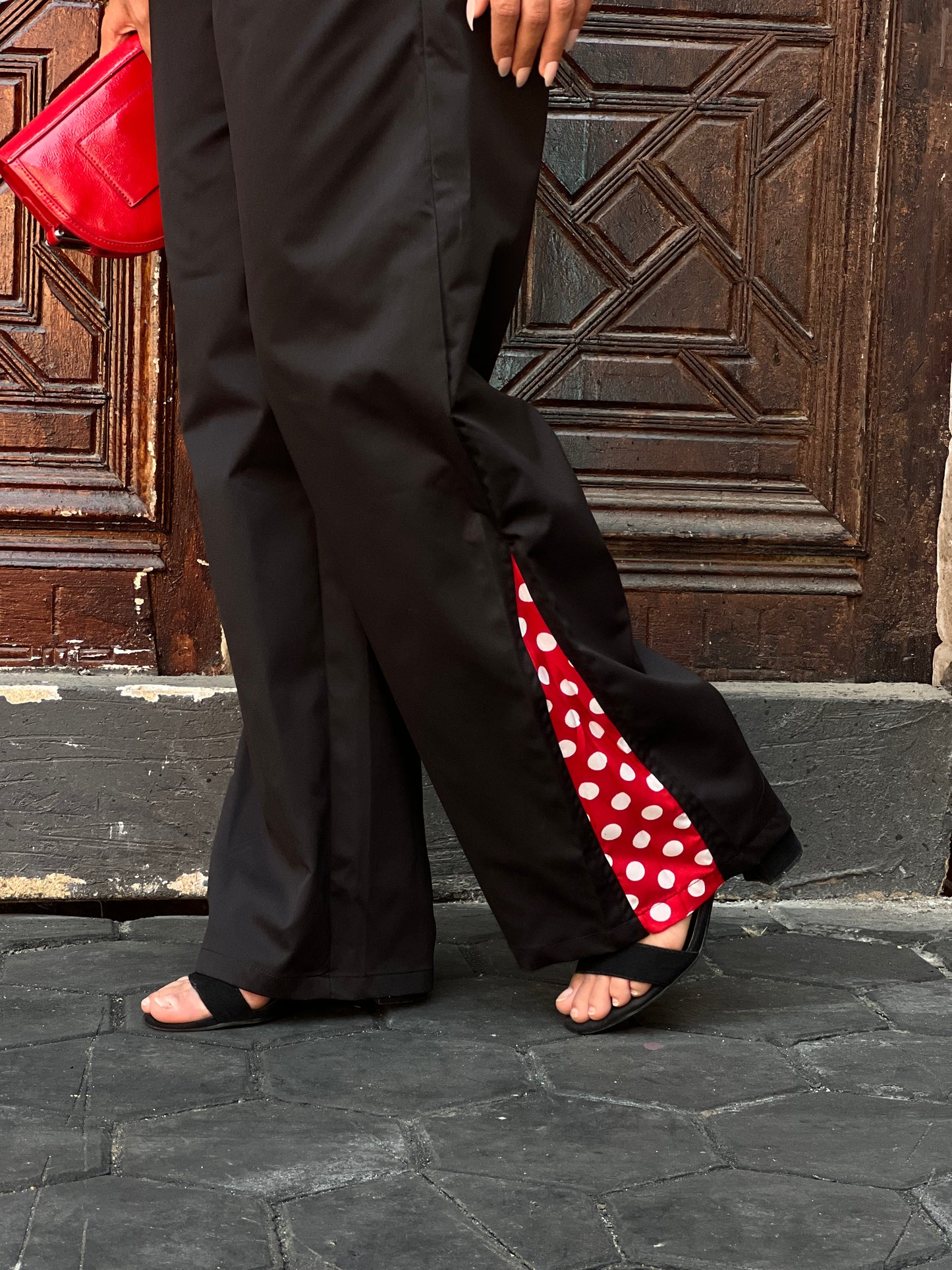 Polka Dots Collar Vest Set in Black