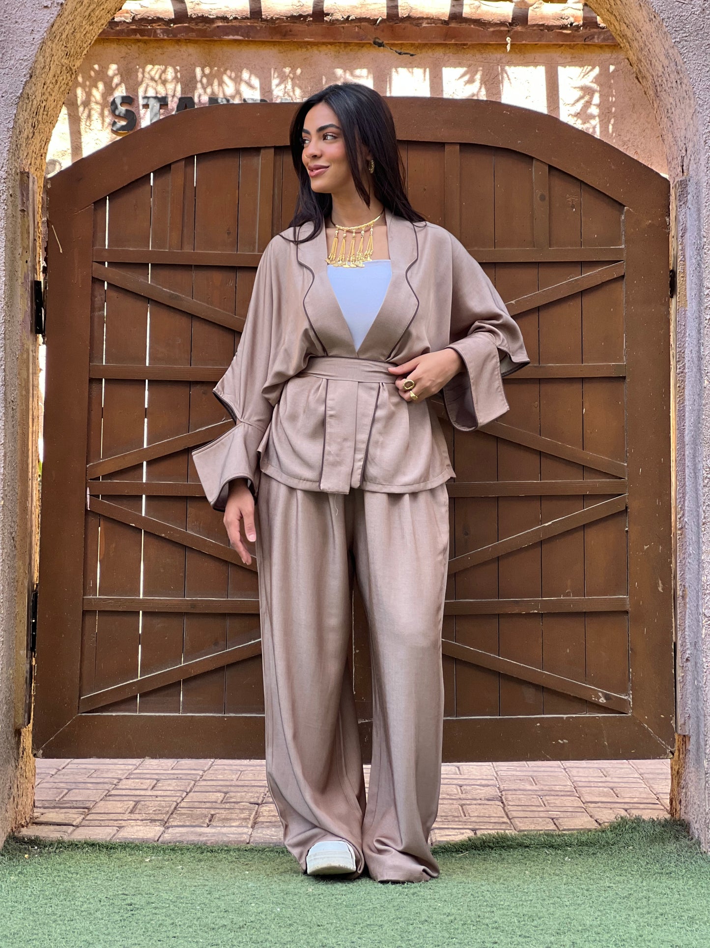 Split Sleeve Sandy Set