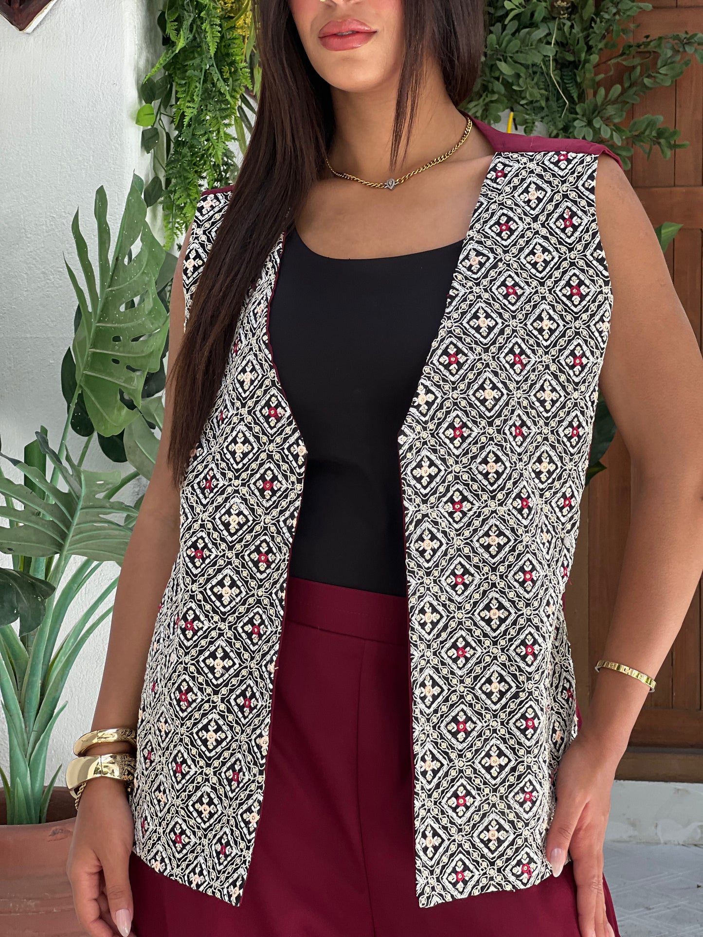 Jasmine Vest Set in Maroon