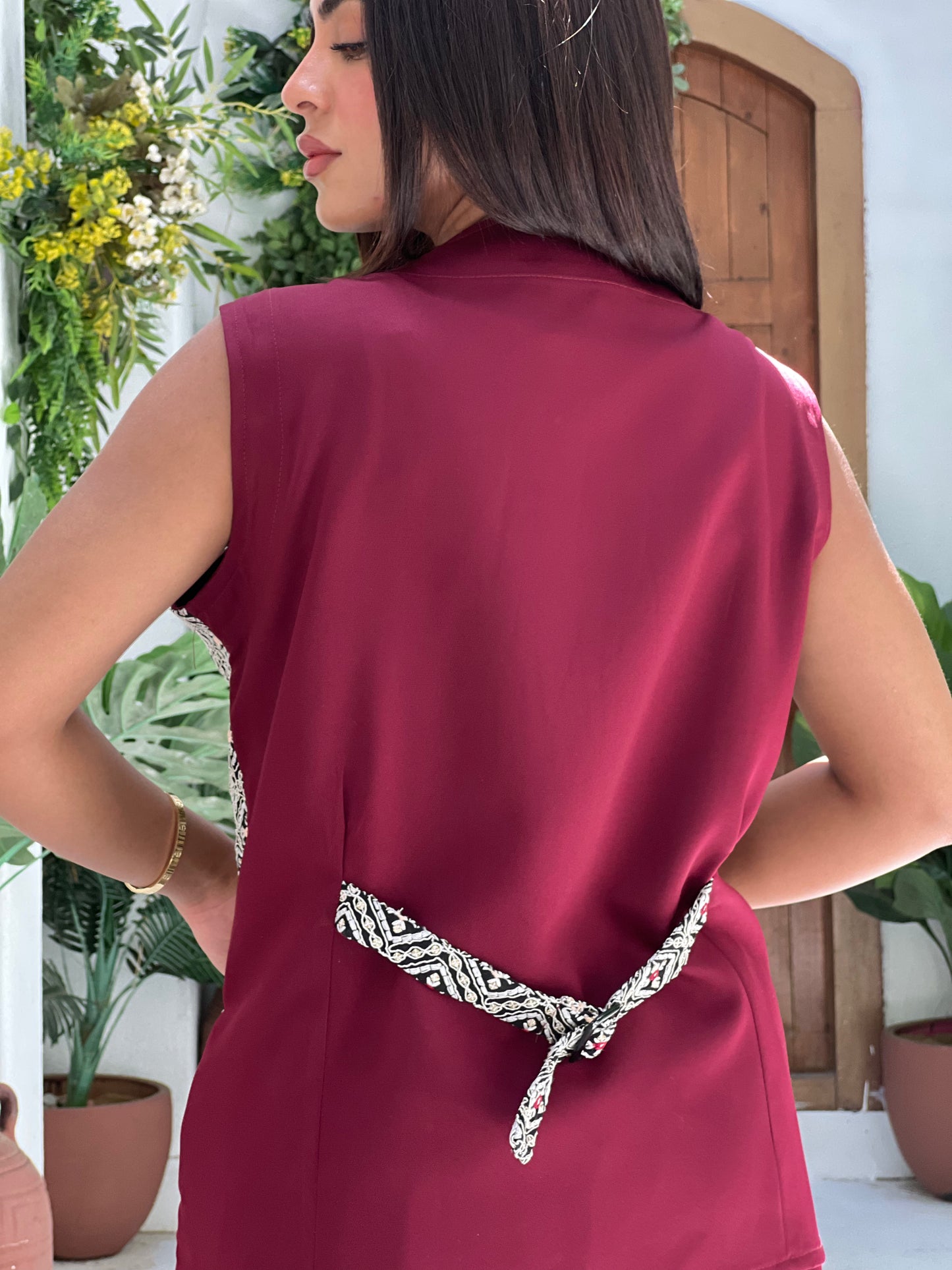 Jasmine Vest Set in Maroon