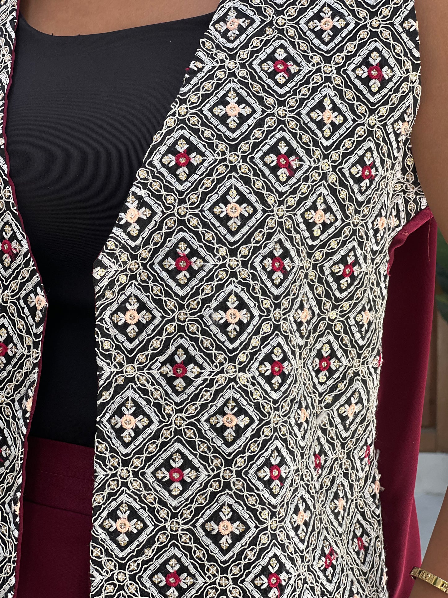 Jasmine Vest Set in Maroon
