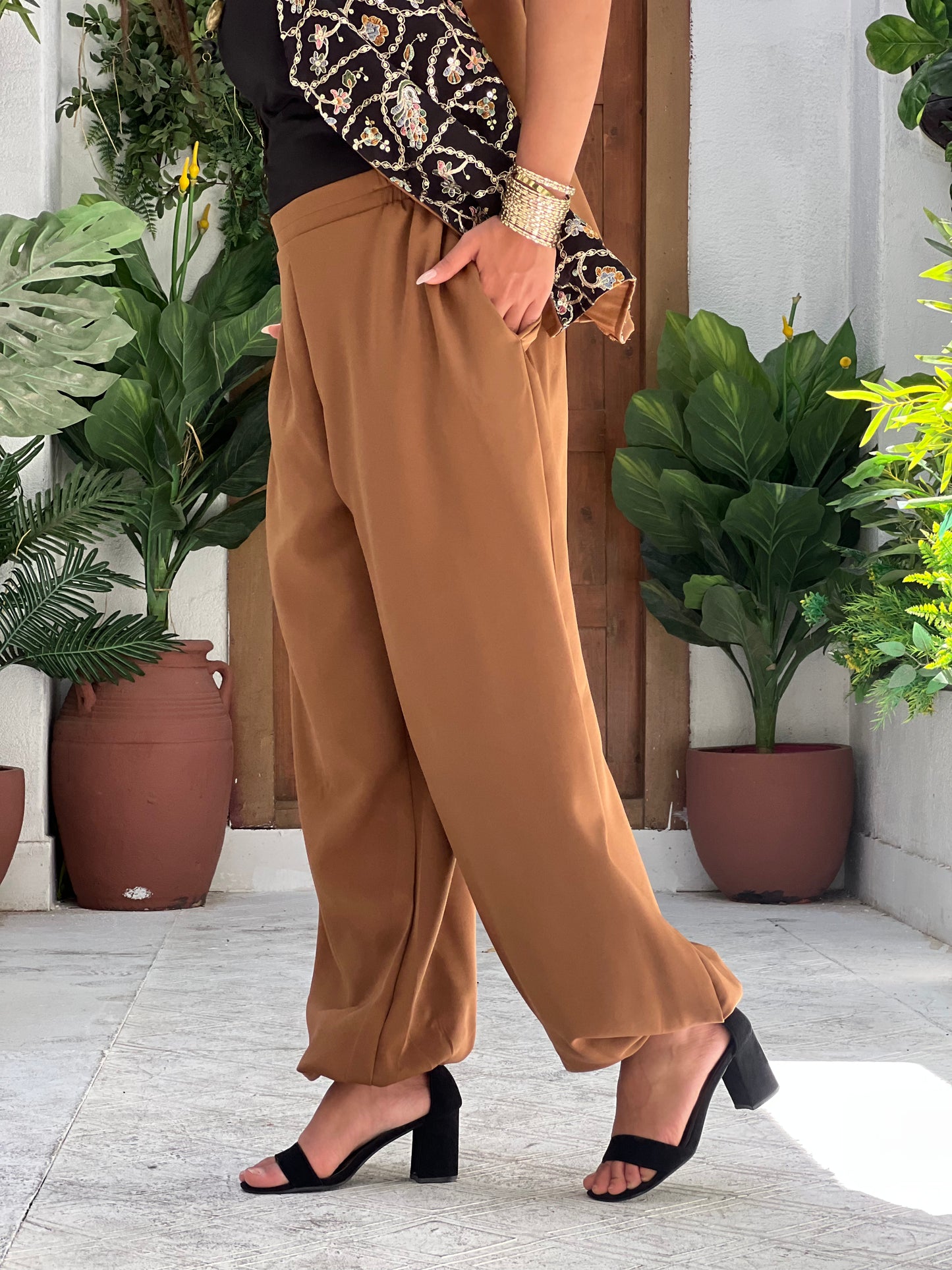 Jasmine Vest Set in Havan