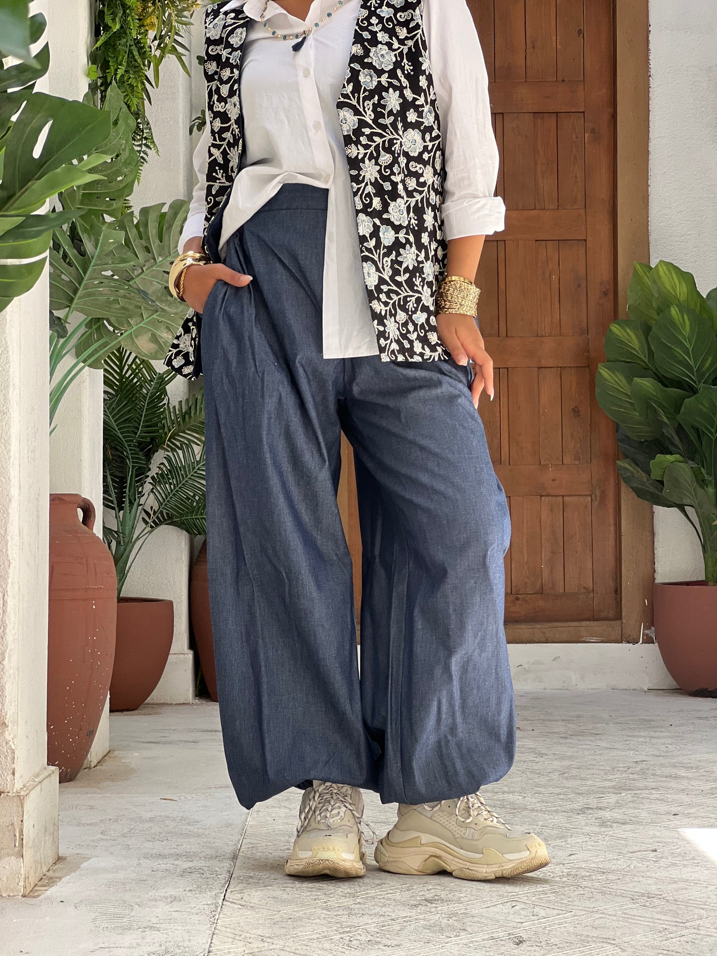 Jasmine Vest Set in Jeans