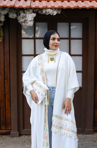 Farfasha White Long poncho